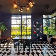 บรรยากาศ Room No.9 Cafe