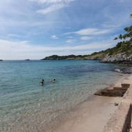 หาดถ้ำพัง