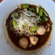 ก๋วยเตี๋ยวเรือบางกร่างลุงต๋อย