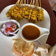 ก๋วยเตี๋ยวเรือบางกร่างลุงต๋อย