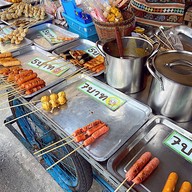 ลูกชิ้น ก.ไก่