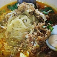 ร้านอาหารเลี่ยมทอง