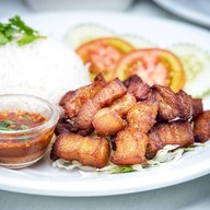 เมนูของร้าน บ้านกลางซอย สวนมะลิ