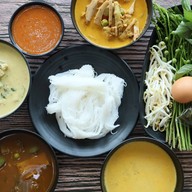 ครัวหนุ่มเล อาหารไทย-อีสาน หน้าแมคโครวังไผ่