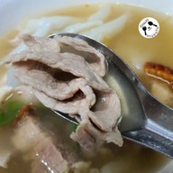 เมนูของร้าน ก๋วยจั๊บเอกไพลิน ศรีนครินทร์