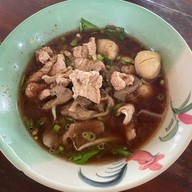 เมนูของร้าน ก๋วยเตี๋ยวเรือเอี้ยมจุ๊น สาขา2