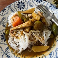 ขนมจีนบ้านคุณย่า หาดใหญ่