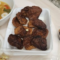 อิ่มอุ่น