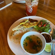 9 Pints The Gastro House