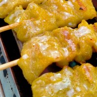 หมูสะเต๊ะเบ็ญจมาศดอนหวาย ตลาดนัดโรงพยาบาลพระมงกุฎเกล้า