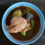 เมนูของร้าน ร้านทิศเหนือ น้ำเงี้ยว-ข้าวซอยไก่ ข้าวหมูทอด