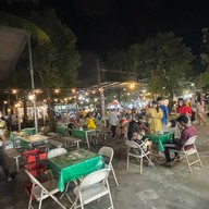 ถนนคนเดินชินตาการ์เด้น