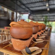 บรรยากาศ ขนมจีนมีน้ำยา (Me Nam Yaa)