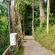 บรรยากาศ น้ำตกเหวนรก