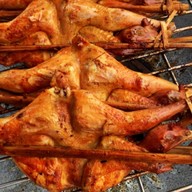 แคทส้มตำ จิ้มจุ่ม อาหารอีสาน