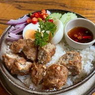 48 House Restaurant &cafe