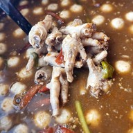 เมนูของร้าน ขนมจีนมีน้ำยา (Me Nam Yaa)