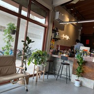 Repeat Coffee 8 Riew