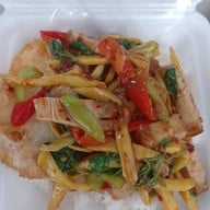 ป้าพัฒน์ตามสั่ง ใต้ทางด่วน  หมู่บ้านกิตติศักดิ์ ซอย 3