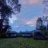 บรรยากาศ อุทยานแห่งชาติน้ำตกแม่สุรินทร์