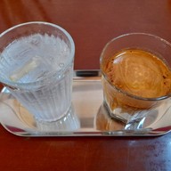 เมนูของร้าน หลง คาเฟ่