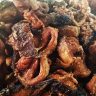 ป้าพัฒน์ตามสั่ง ใต้ทางด่วน  หมู่บ้านกิตติศักดิ์ ซอย 3