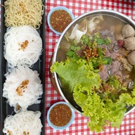 ตะปบเนื้อ สันกำแพง