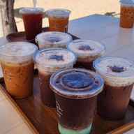 เมนูของร้าน Away By A Day