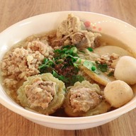 เจริญพุง ก๋วยเตี๋ยวหมูโบราณ
