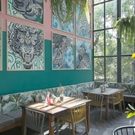 บรรยากาศ Folkways Khlongyai Cafe’& Bistro 1