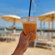 เมนูของร้าน Away By A Day