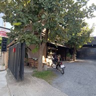 หน้าร้าน Rustic Coffee House