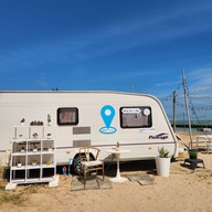 บรรยากาศ Away By A Day