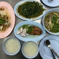 เจ๊เล็กซุปเปอร์ลูกทุ่ง