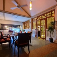 บรรยากาศ Bodega & Grill