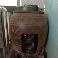 ก๋วยเตี๋ยวไก่ตุ๋นอบโอ่งมังกร ซ.น้องเปิ้ล