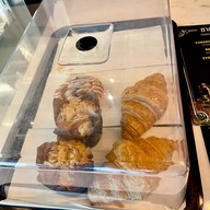 The Author Book Cafe