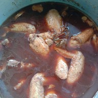 ก๋วยเตี๋ยวไก่ตุ๋นอบโอ่งมังกร ซ.น้องเปิ้ล