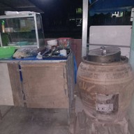 ก๋วยเตี๋ยวไก่ตุ๋นอบโอ่งมังกร ซ.น้องเปิ้ล