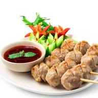 ชอบเนื้อ ชอบหมู สวนสยาม8แยก4