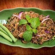 ส้มตำเฟื่องฟ้า