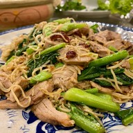 เมนูของร้าน ห้องอาหารประเทืองทอง Tohsang Ubon Hotel