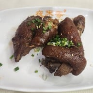 เมนูของร้าน กันเอง Yelaixiang 夜来香 ห้วยขวาง