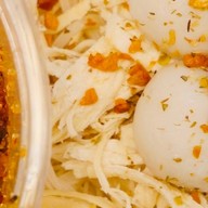 สมอลล์ เส้นหมี่ไก่ฉีกเจ้าแรกหาดใหญ่ ตลาดสมอลล์คลองร.5