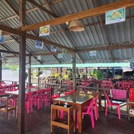 สามช่องซีฟู้ด