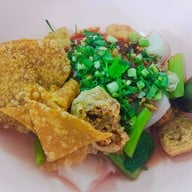 ฮี๊กี่ลูกชิ้นปลา(เยาวราช) รามอินทรา