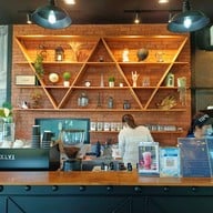 บรรยากาศ Room No.9 Cafe