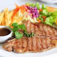ร้านสเต็กเด็กแนว สาขาหนองปลาไหล