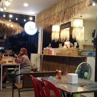 บรรยากาศ หอมมะพร้าว
