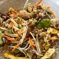 เมนูของร้าน ก๋วยจั๊บน้ำข้นกระดูกอ่อน